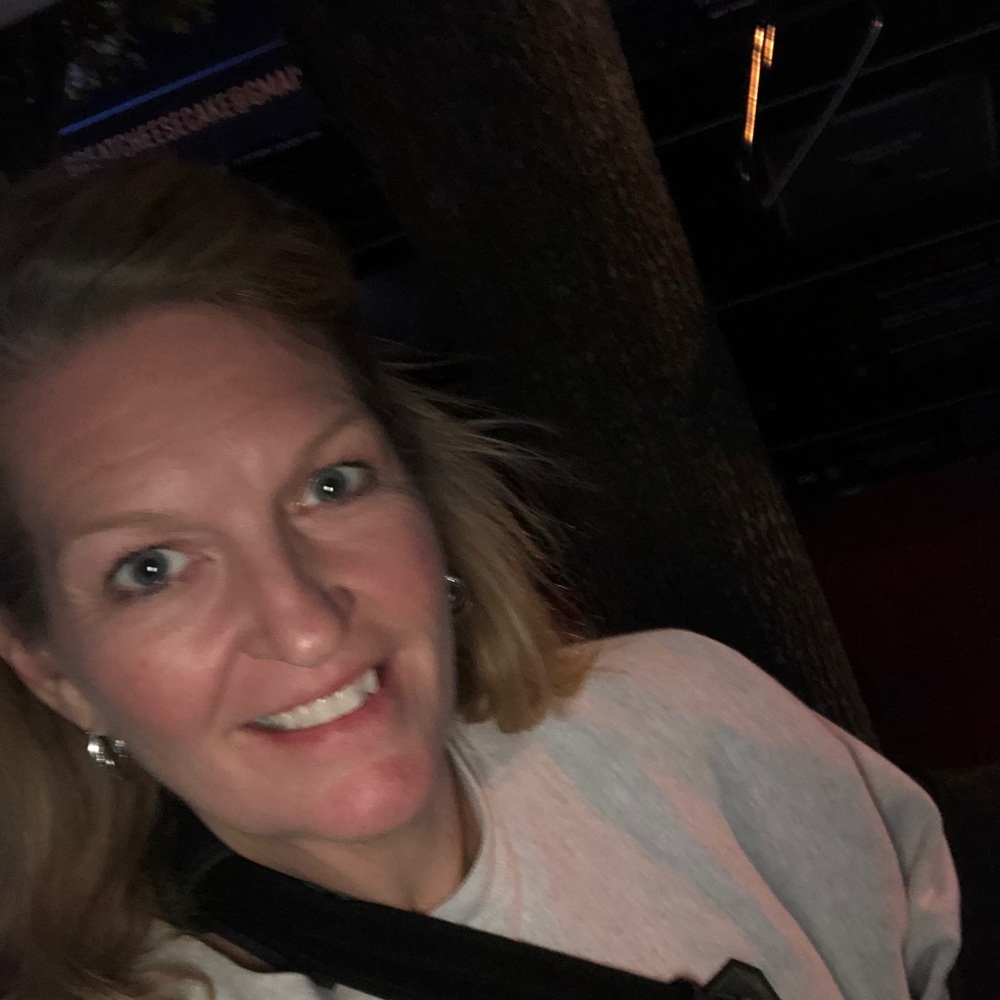 Meet your Posher, Julie